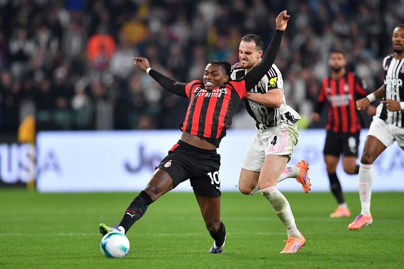AC Milan vs Juventus - Đại chiến tâm điểm vòng 34 Serie A