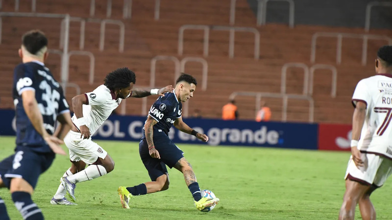 Bolivar vs Rivadavia - Chủ động giữ chân